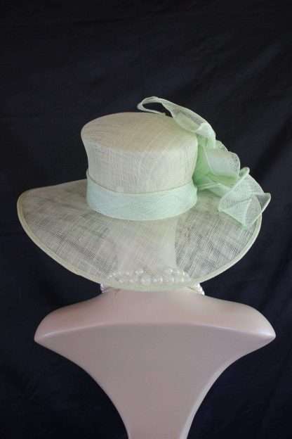 Elegant Hats For Women By NYFashionHats.com